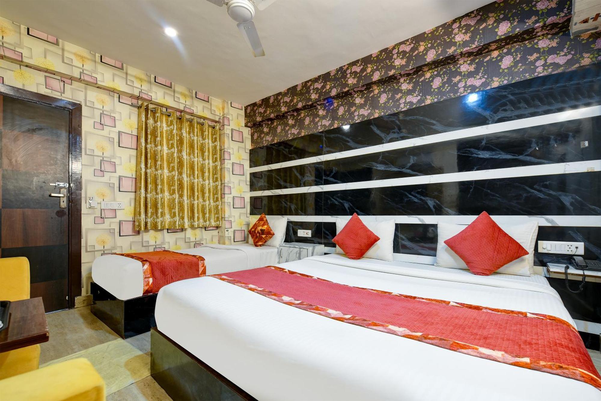 Couette-café Majestic Park At Airport 3*